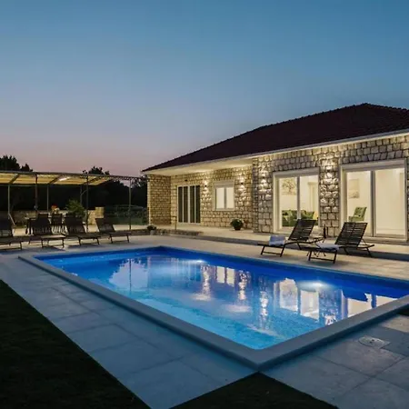 Villa Villa Verde Vinišće